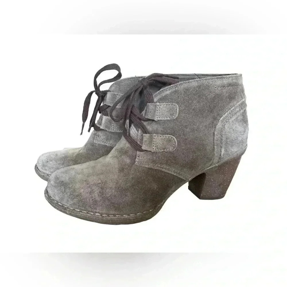 Clarks Brown Carleta Lyon Suede Ankle Boots Size 7.5